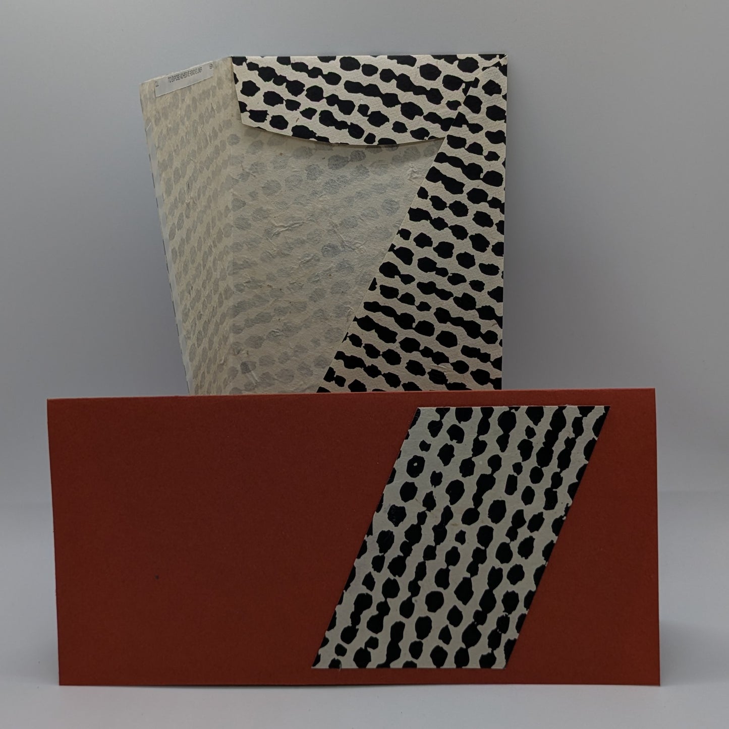 Black String Dot #8
